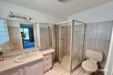 Property photo of 4 View Court Cobram VIC 3644