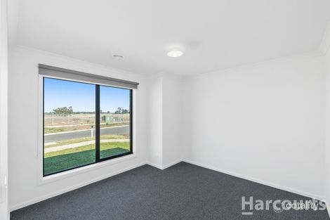 Property photo of 43 Swan Boulevard Winter Valley VIC 3358