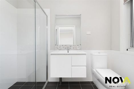 Property photo of 28 Potts Lane Potts Hill NSW 2143