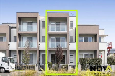 Property photo of 28 Potts Lane Potts Hill NSW 2143