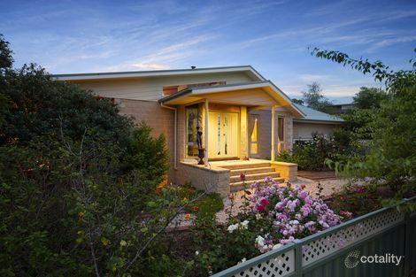 Property photo of 40 Wyralla Crescent Gisborne VIC 3437