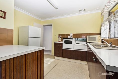 Property photo of 4 Rowe Place Greystanes NSW 2145