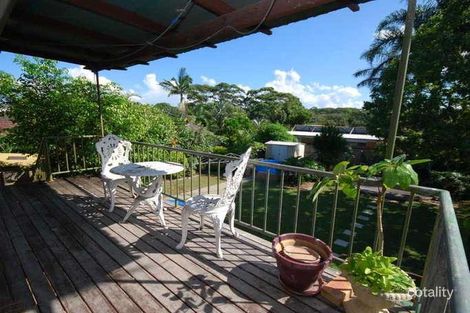Property photo of 43 Warrina Crescent Burleigh Waters QLD 4220