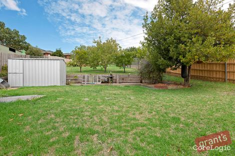 Property photo of 4 Blackwood Drive Hampton Park VIC 3976