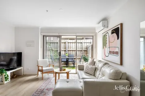 Property photo of 2/67A Haig Street Heidelberg Heights VIC 3081