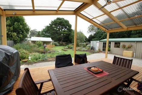 Property photo of 16 Dee Road Millgrove VIC 3799