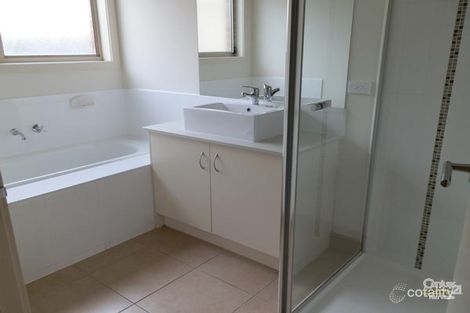 Property photo of 31 Elderberry Way Pakenham VIC 3810