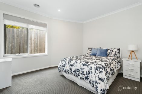 Property photo of 2/5 Plover Place Carrum Downs VIC 3201