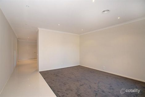 Property photo of 3 Ibis Close Pakenham VIC 3810