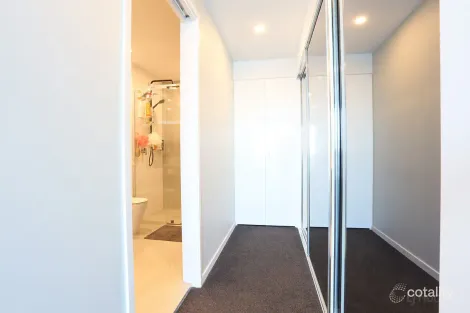 Property photo of 5601/5 Harbour Side Court Biggera Waters QLD 4216