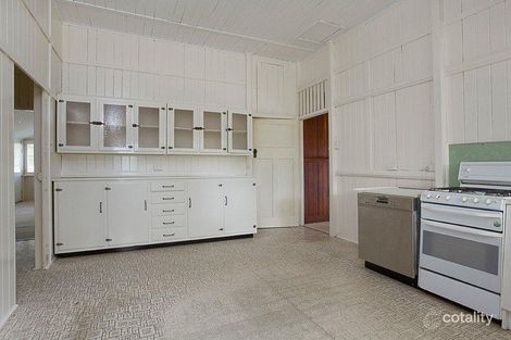 Property photo of 35 The Drive Bardon QLD 4065