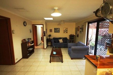 Property photo of 38 Hulme Drive Wangaratta VIC 3677