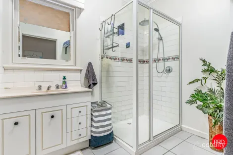 Property photo of 60 Specimen Hill Road Golden Square VIC 3555