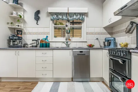 Property photo of 60 Specimen Hill Road Golden Square VIC 3555