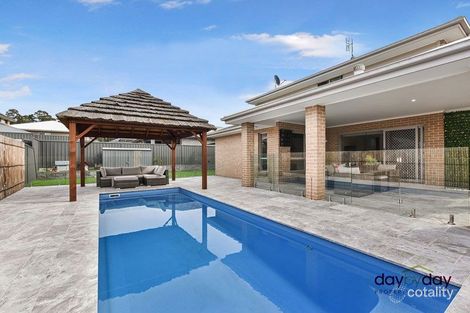 Property photo of 37 Discovery Drive Fletcher NSW 2287