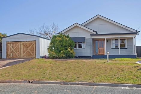 16 Walker St, Long Gully, VIC 3550