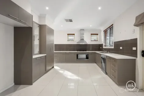 Property photo of 17 Vantage Point Boulevard Doreen VIC 3754