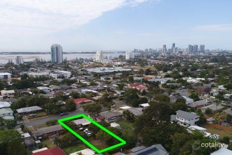 Property photo of 52 Harris Street Labrador QLD 4215