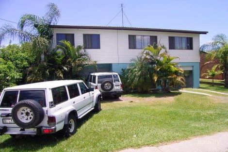 35 Buderim St, Currimundi, QLD 4551