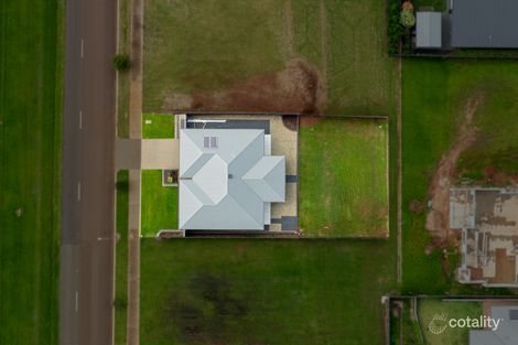 Property photo of 42 Tinaburra Drive Yungaburra QLD 4884