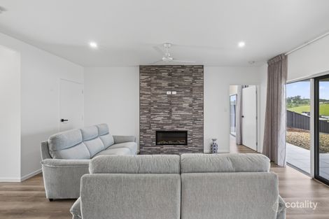 Property photo of 42 Tinaburra Drive Yungaburra QLD 4884