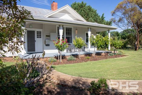 30 River St, Quambatook, VIC 3540