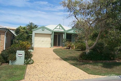 8 Nautilus Pl, Yamba, NSW 2464