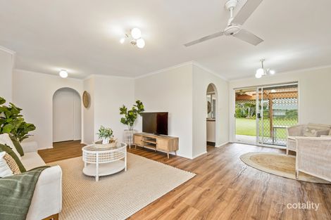 Property photo of 12 Gordon Crescent Sandstone Point QLD 4511