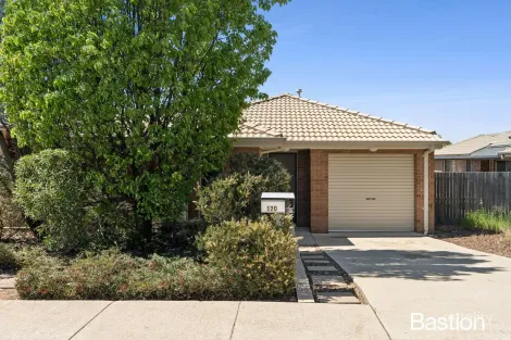 120 Macfarlane Burnet Ave, Macgregor, ACT 2615