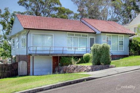 22 Greenwood Pde, Glendale, NSW 2285