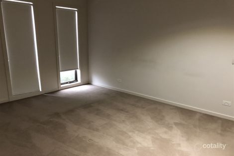 Property photo of 38 Solitude Crescent Point Cook VIC 3030