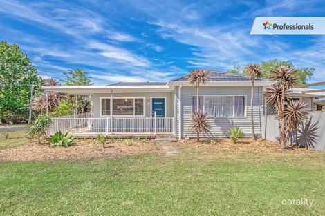Property photo of 2 Mary Avenue Figtree NSW 2525