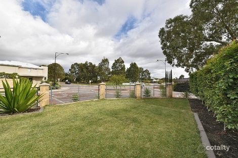 Property photo of 11 Labianca Vista Carramar WA 6031