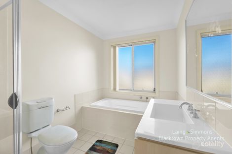 Property photo of 12 Bandicoot Drive Woodcroft NSW 2767