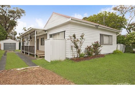 Property photo of 3 Laguna Parade Berkeley Vale NSW 2261