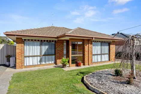 Property photo of 4 Parkside Road Delacombe VIC 3356