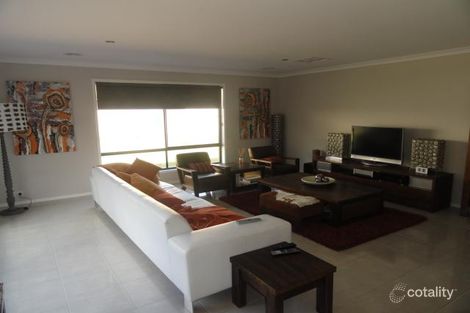 Property photo of 18 Barnett Drive Kangaroo Flat VIC 3555