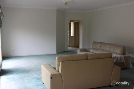 Property photo of 10 Cabernet Court Waurn Ponds VIC 3216