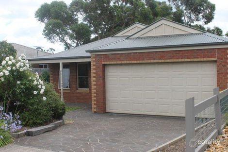 Property photo of 8 Hakea Court Cowes VIC 3922