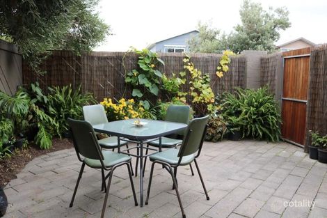 Property photo of 1/24-25 Miranda Close Torquay VIC 3228