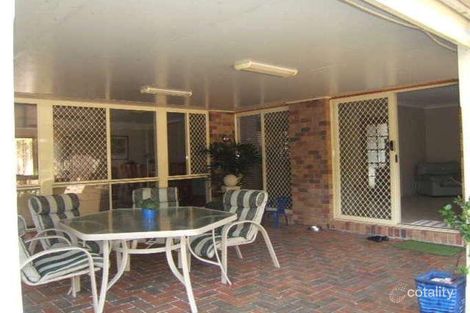 Property photo of 8 Mapia Rise Pacific Pines QLD 4211