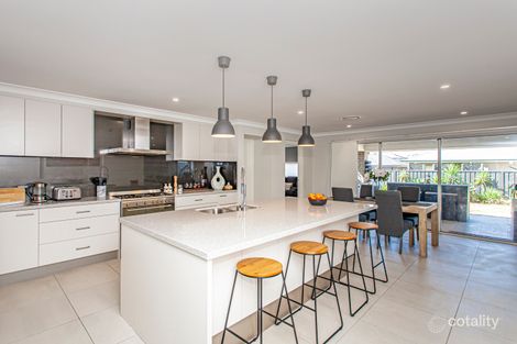 Property photo of 14 Groundsel Street Fern Bay NSW 2295