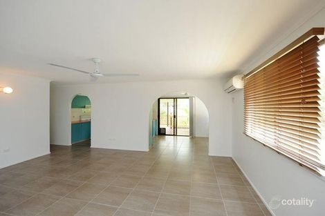 Property photo of 28 Penda Avenue New Auckland QLD 4680