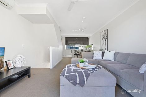 Property photo of 39/5074 Emerald Island Drive Carrara QLD 4211