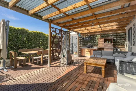 Property photo of 34 Rickard Road North Narrabeen NSW 2101