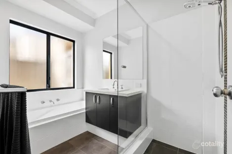 Property photo of 46 Thredbo Drive Aveley WA 6069