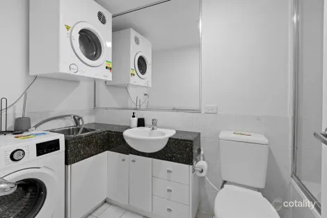 Property photo of 40 Bell Street Kangaroo Point QLD 4169