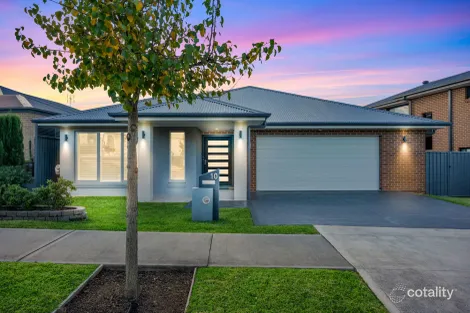 Property photo of 10 Randall Street Glenmore Park NSW 2745