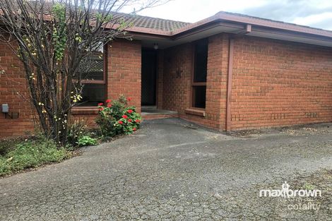 20 Barker Dr, Mooroolbark, VIC 3138
