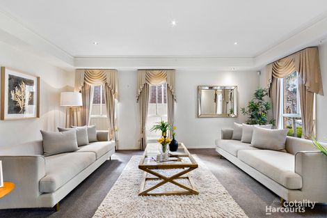 Property photo of 31 Spring Circuit Pakenham VIC 3810